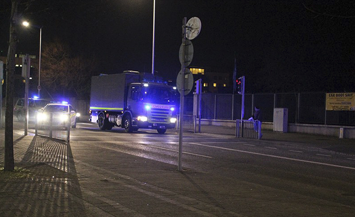 Ballymun Road sealed off following discovery of suspect device