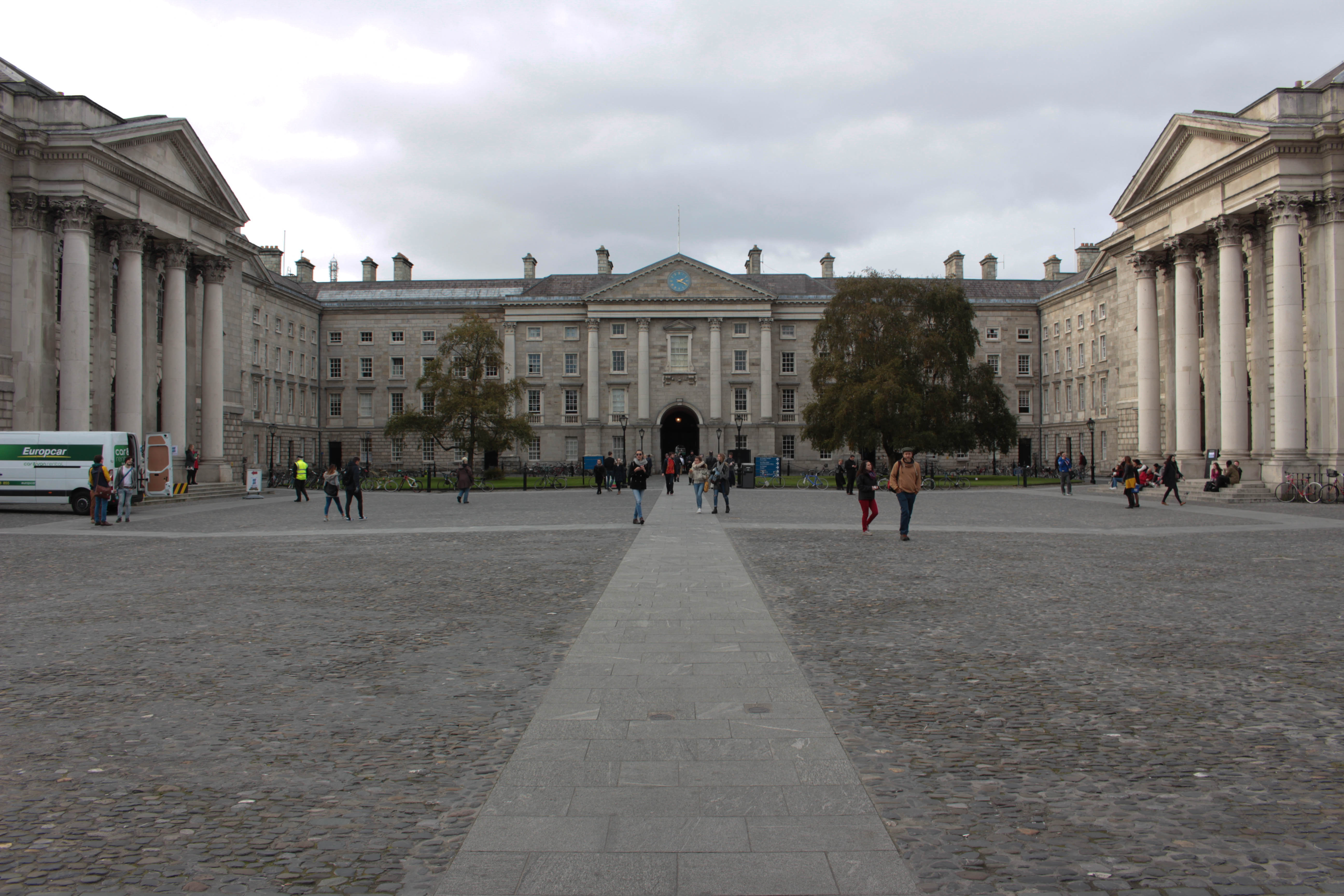 TCD employees to ballot for industrial action