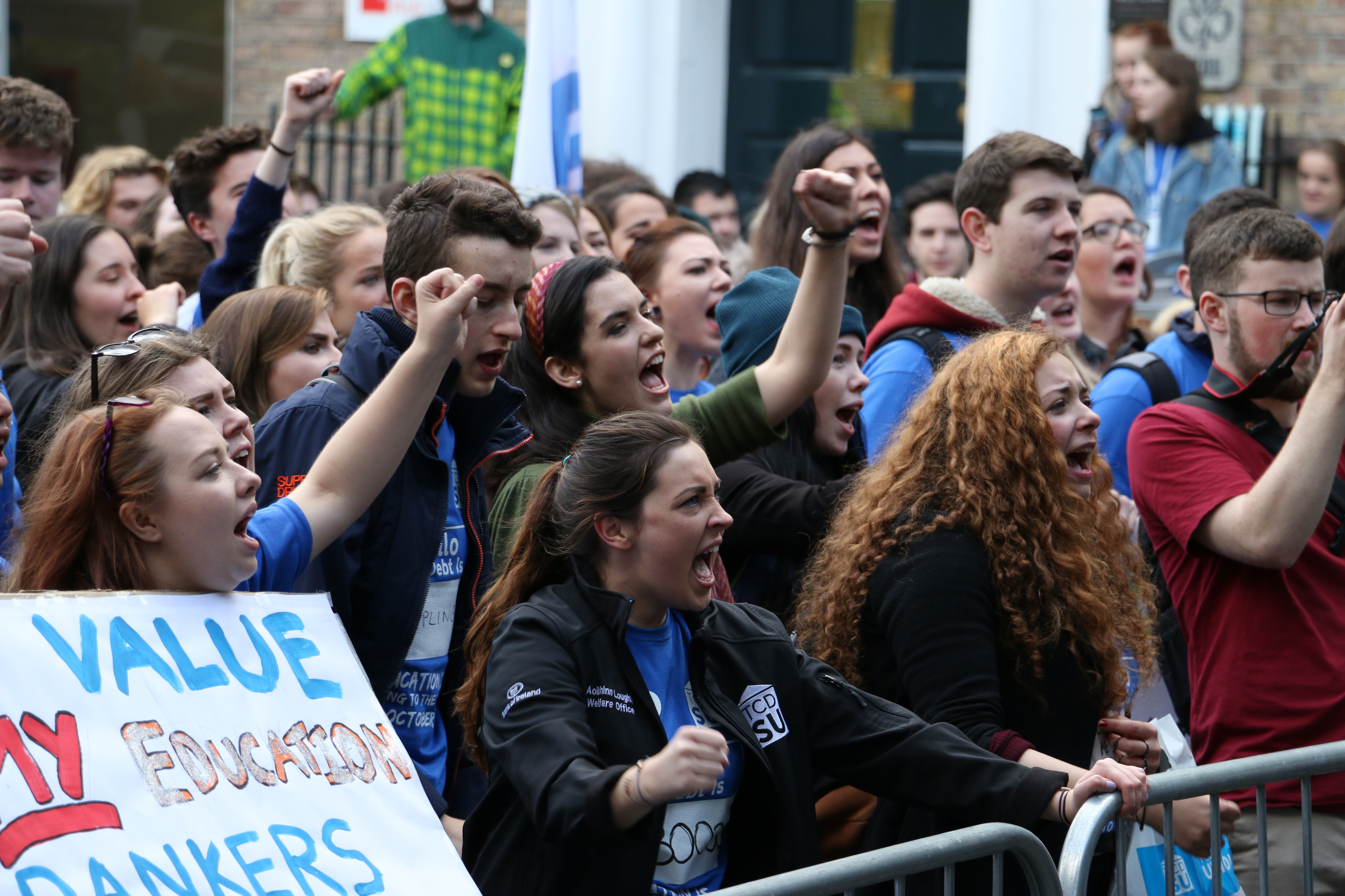 Over 600 DCU students march in support of publicly funded education